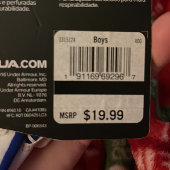 Under armour t-ball batting gloves - Picture 6 of 6